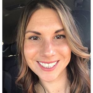 Meet your Posher, Leah